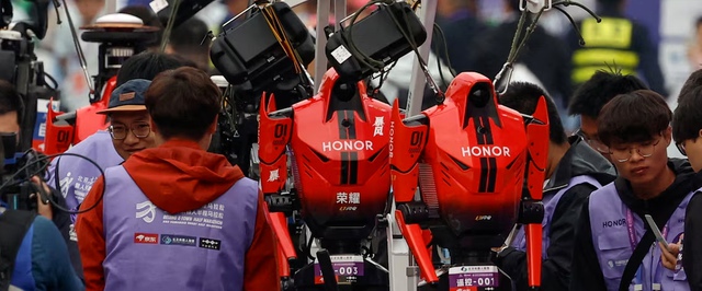 Робот впервые пробежал полумарафон быстрее человека и побил мировой рекорд