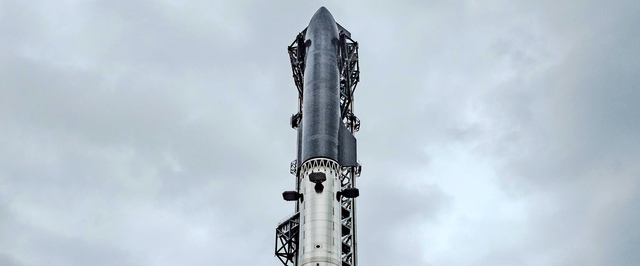 Фото: Starship V3 впервые собрали — ракета готовится к запуску