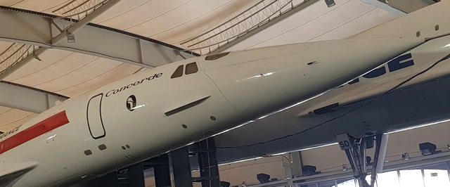 Фото: Concorde, гонявшийся за Луной
