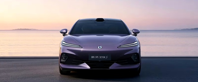 Новая Denza Z9S подешевела на старте продаж