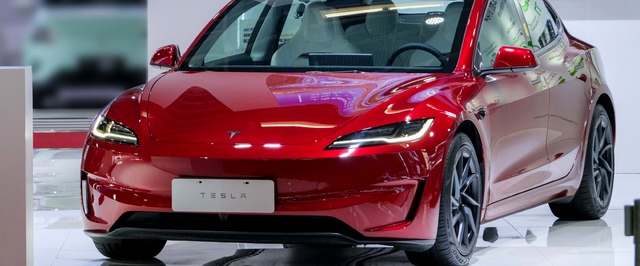 Роботакси Tesla не будут работать ночью — им не все видно