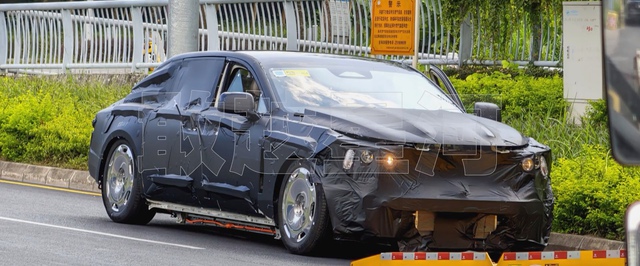 Китайский аналог Rolls-Royce от Yangwang впервые показался на видео