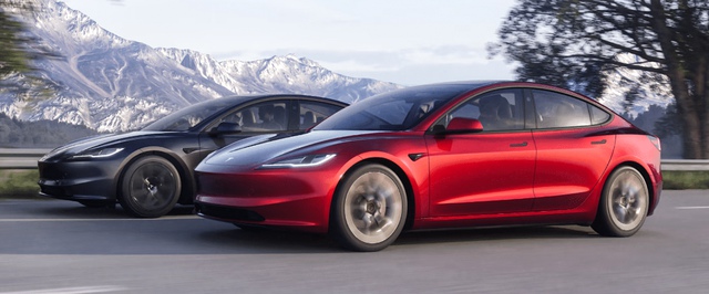 Tesla с включенным автопилотом сбила пенсионера в США